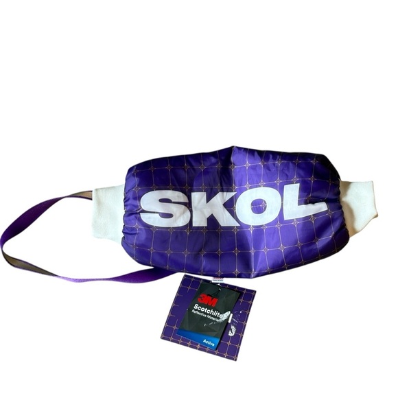 Minnesota Vikings 3M Scotchlite SKOL Hand Warmer Belt 12/29/24 US Bank Stadium - Picture 1 of 6